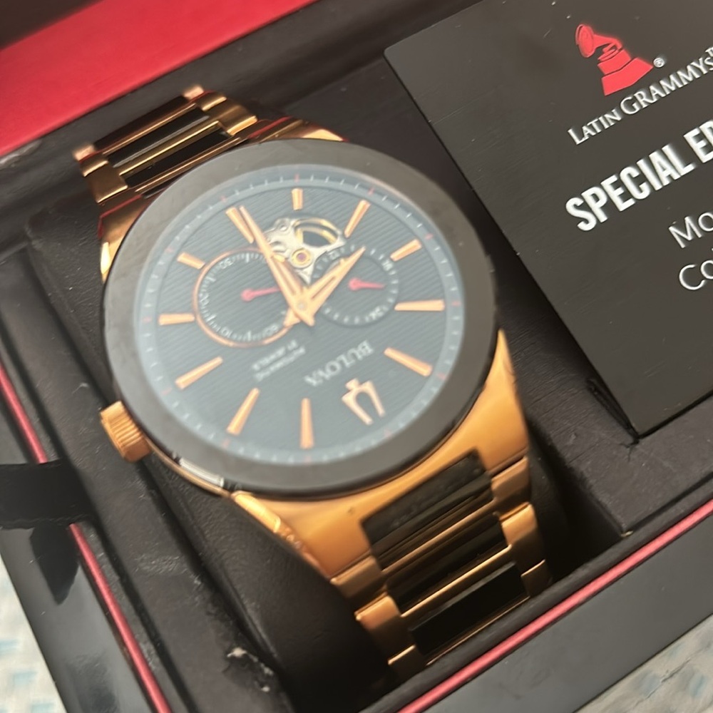 Bulova Watch - Picture 5 of 7
